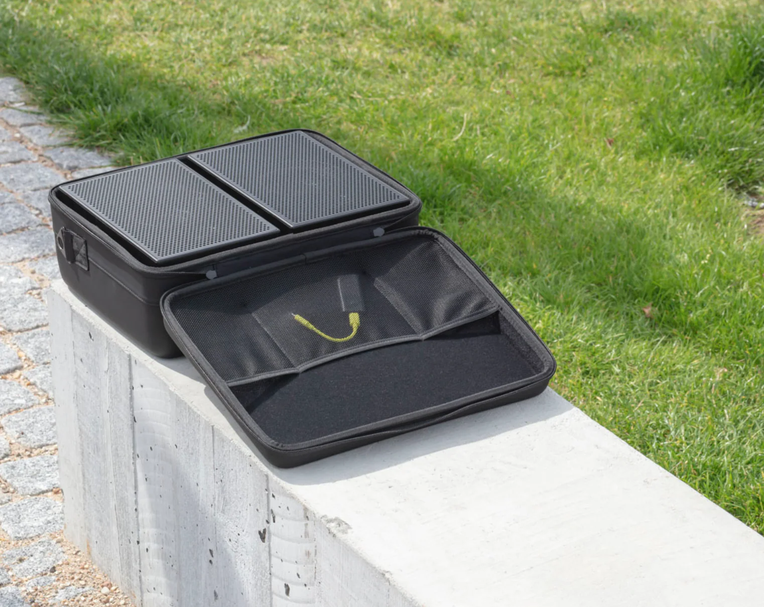 AIAIAI: UNIT-4 Carrying Case - Image 2