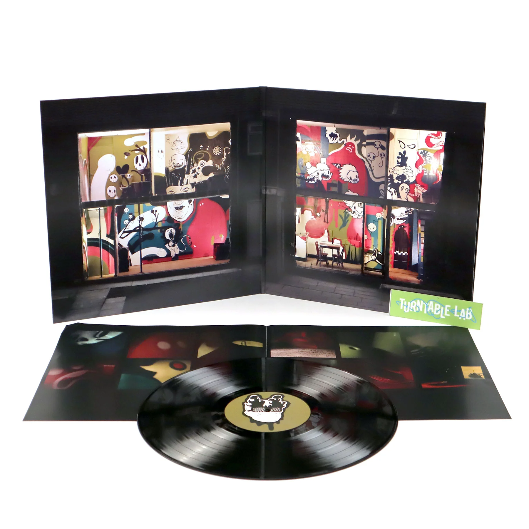 Arctic Monkeys: Favourite Worst Nightmare Vinyl LP - Image 2