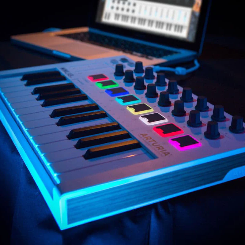Arturia: MiniLab MkII 25 Key Controller - Image 6