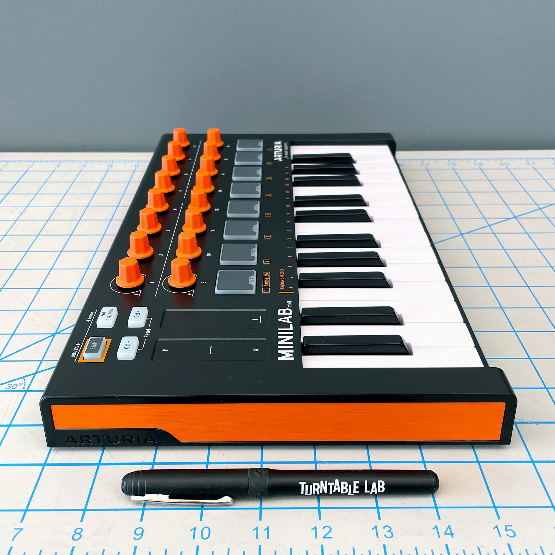 Arturia: MiniLab MKII 25 Key Controller - Orange Limited Edition - Image 2