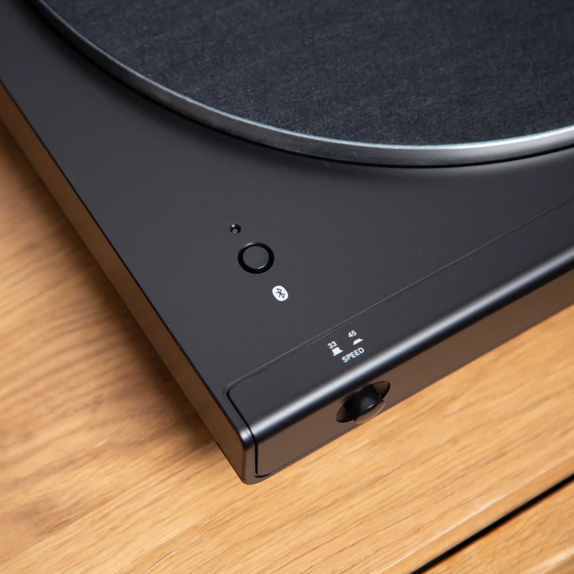 Audio-Technica: AT-LP60XBT-BK Automatic Bluetooth Turntable - Black - Image 2