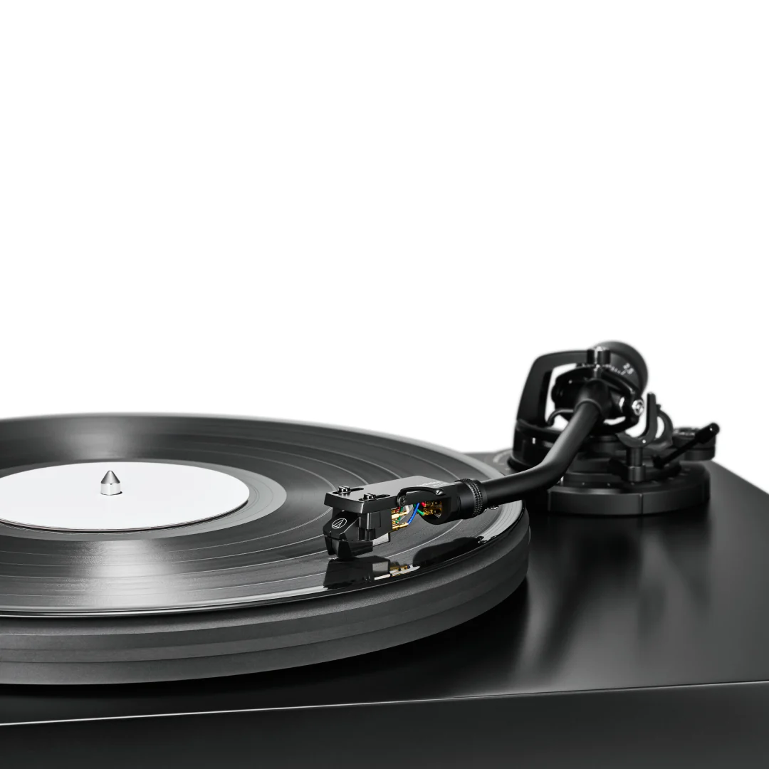 Audio-Technica: AT-LP7X Turntable - Image 2