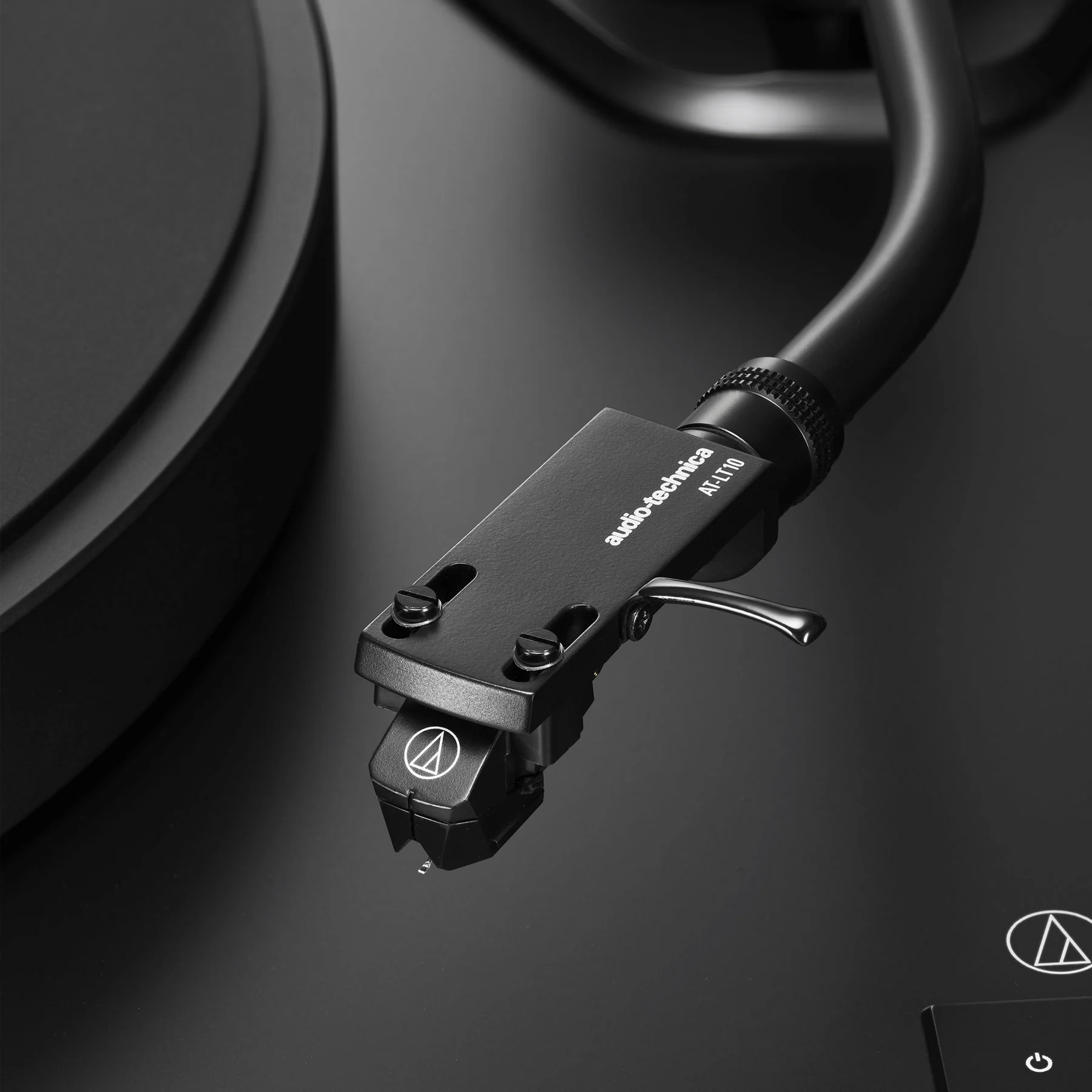 Audio-Technica: AT-LP8X Semi-Automatic Direct Drive Turntable - Image 7