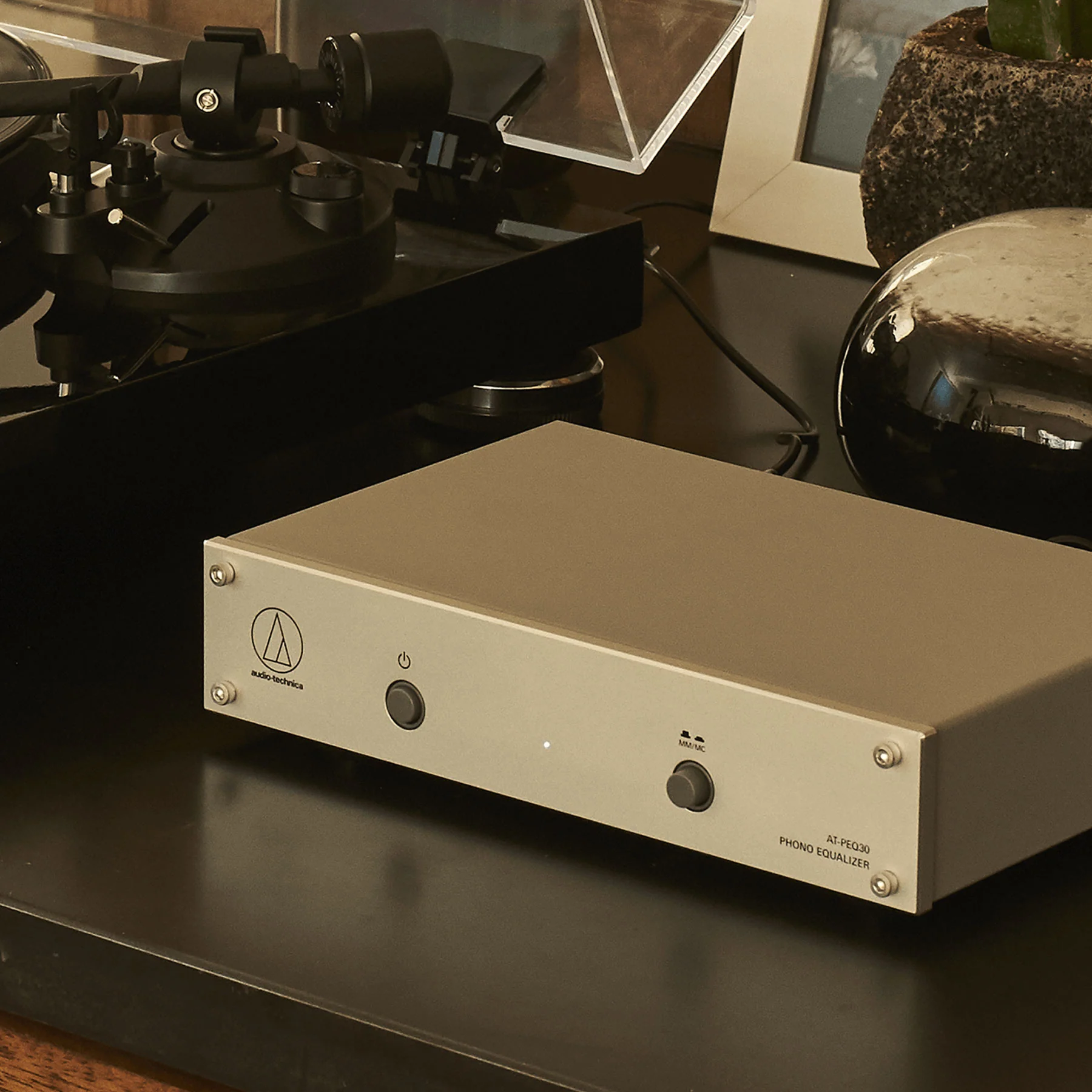 Audio-Technica: AT-PEQ30 Phono Preamp - Image 3