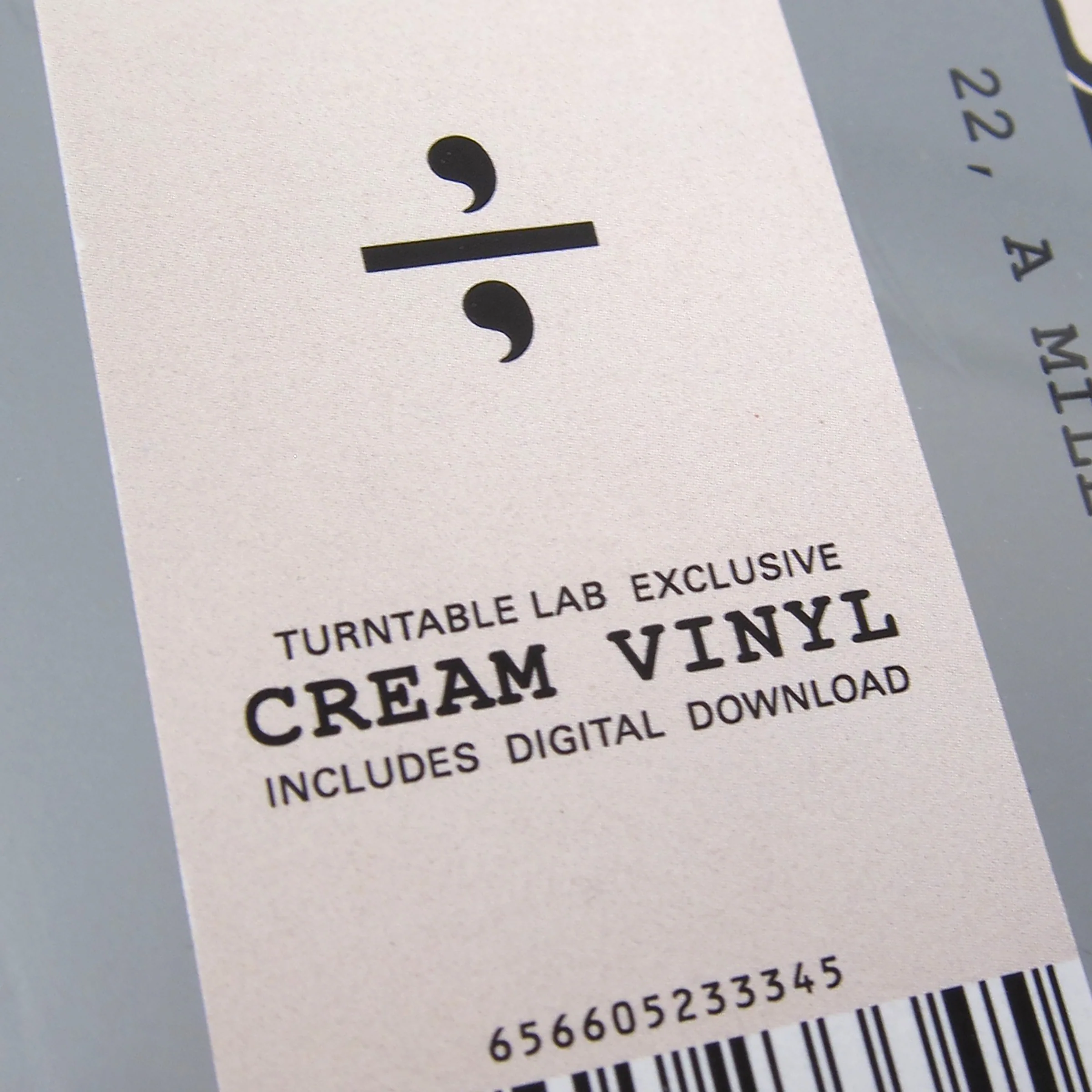 Bon Iver: 22, A Million (Bone Colored Vinyl) Vinyl LP - Turntable Lab Exclusive - Image 5