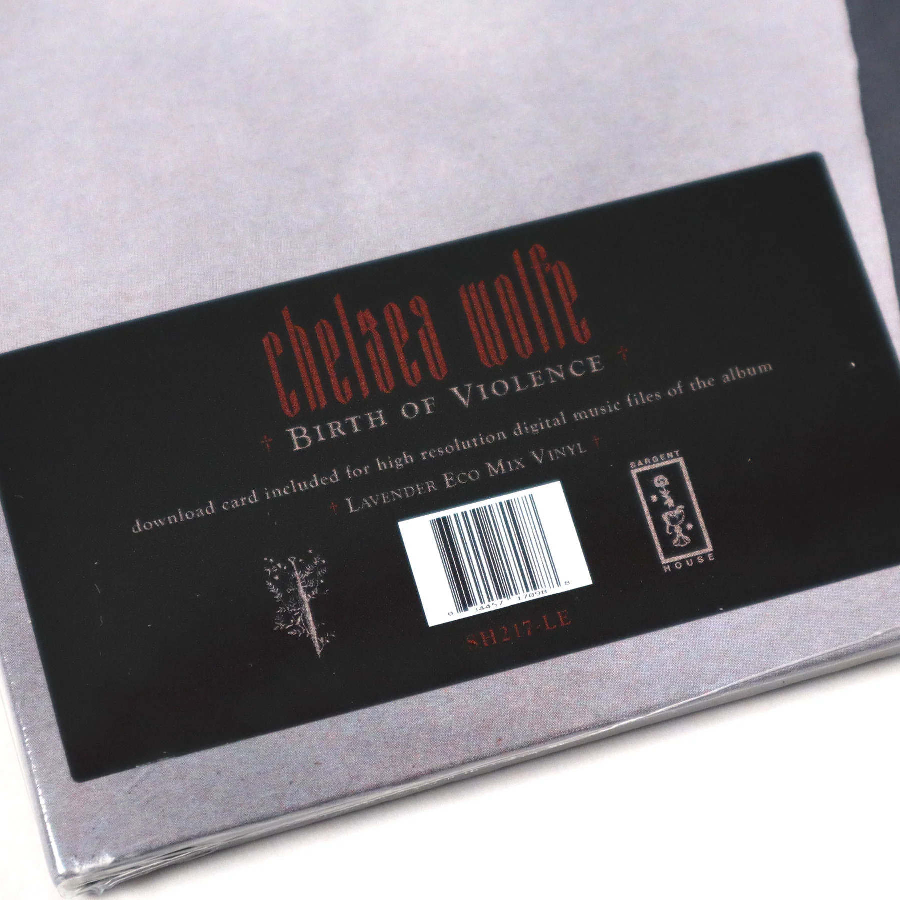 Chelsea Wolfe: Birth Of Violence (Indie Exclusive Lavender Eco Colored Vinyl) Vinyl LP - Image 4