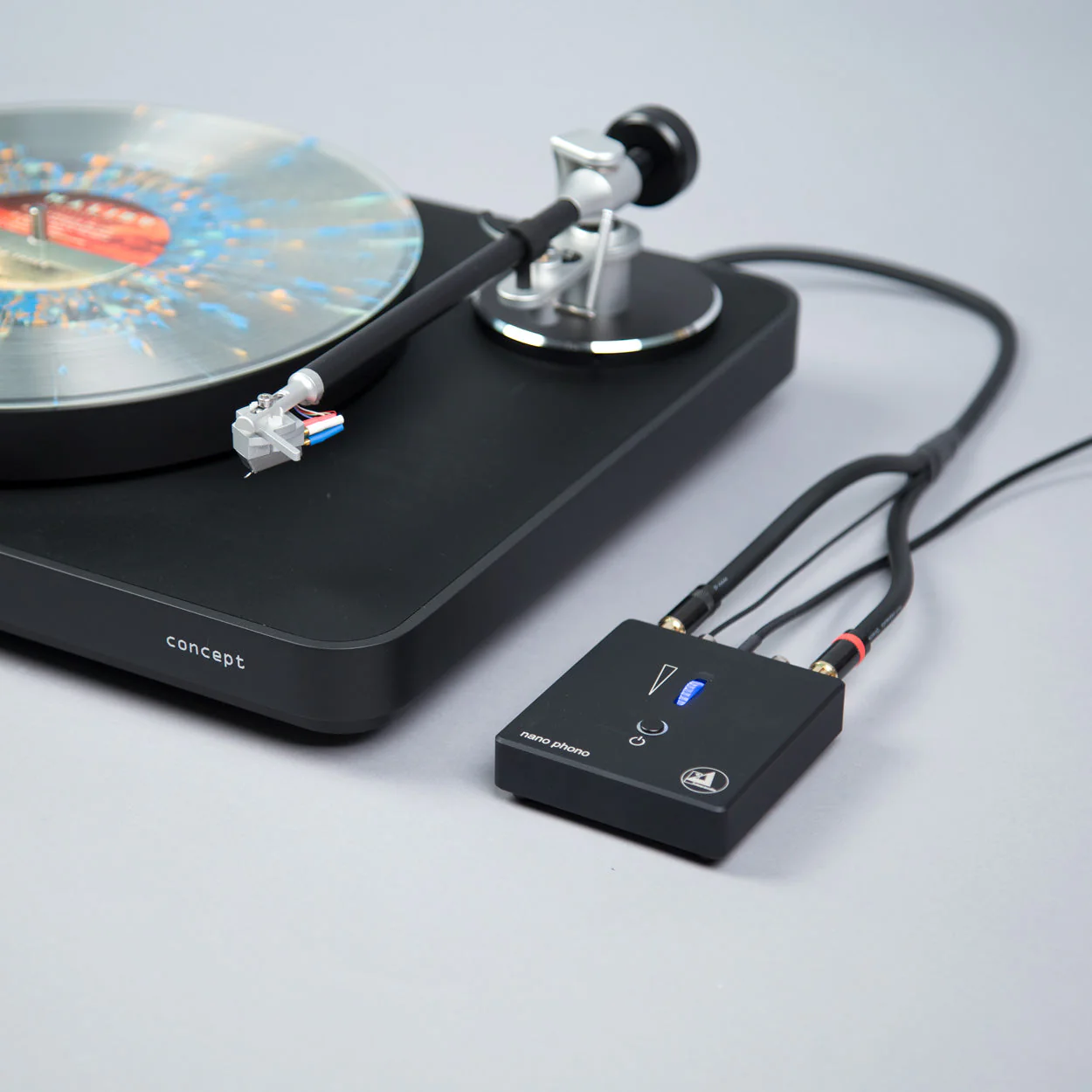 Clearaudio: Concept AiR Black Turntable - Concept Tonearm / Concept Cartridge (Open Box Special) - Image 7
