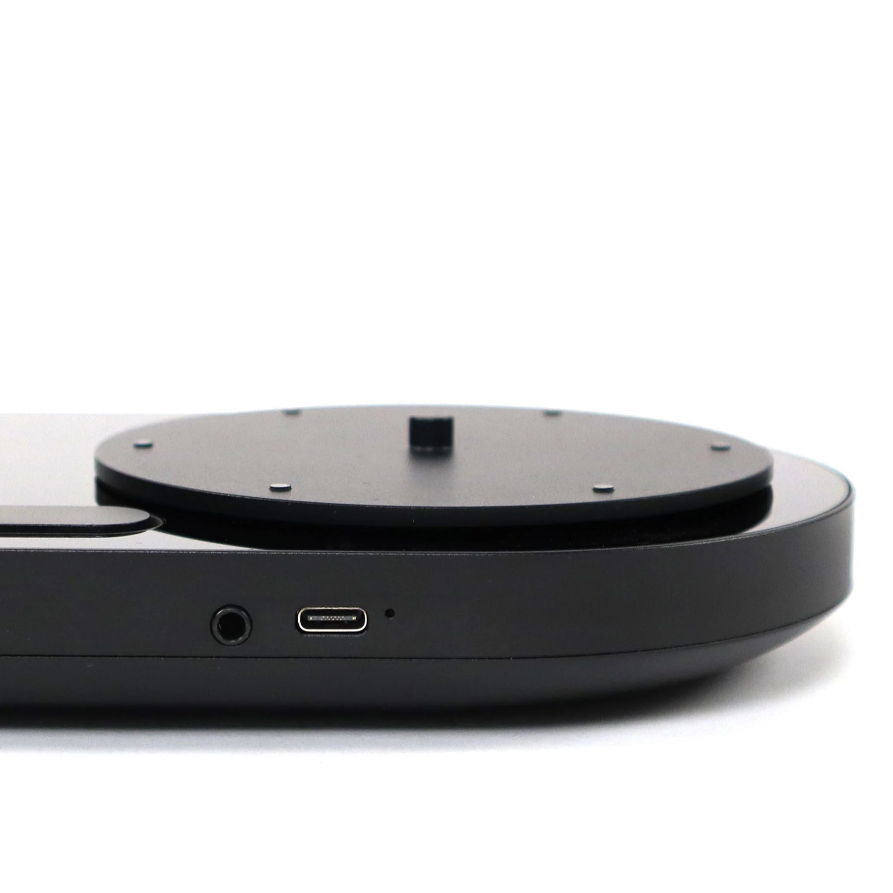 Coturn: CT-01 Portable Bluetooth Turntable - Black - Image 3