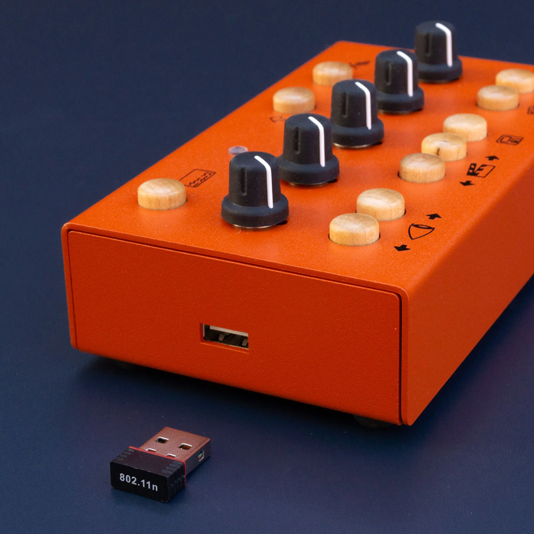 Critter & Guitari: EYESY Video Synthesizer - Image 4