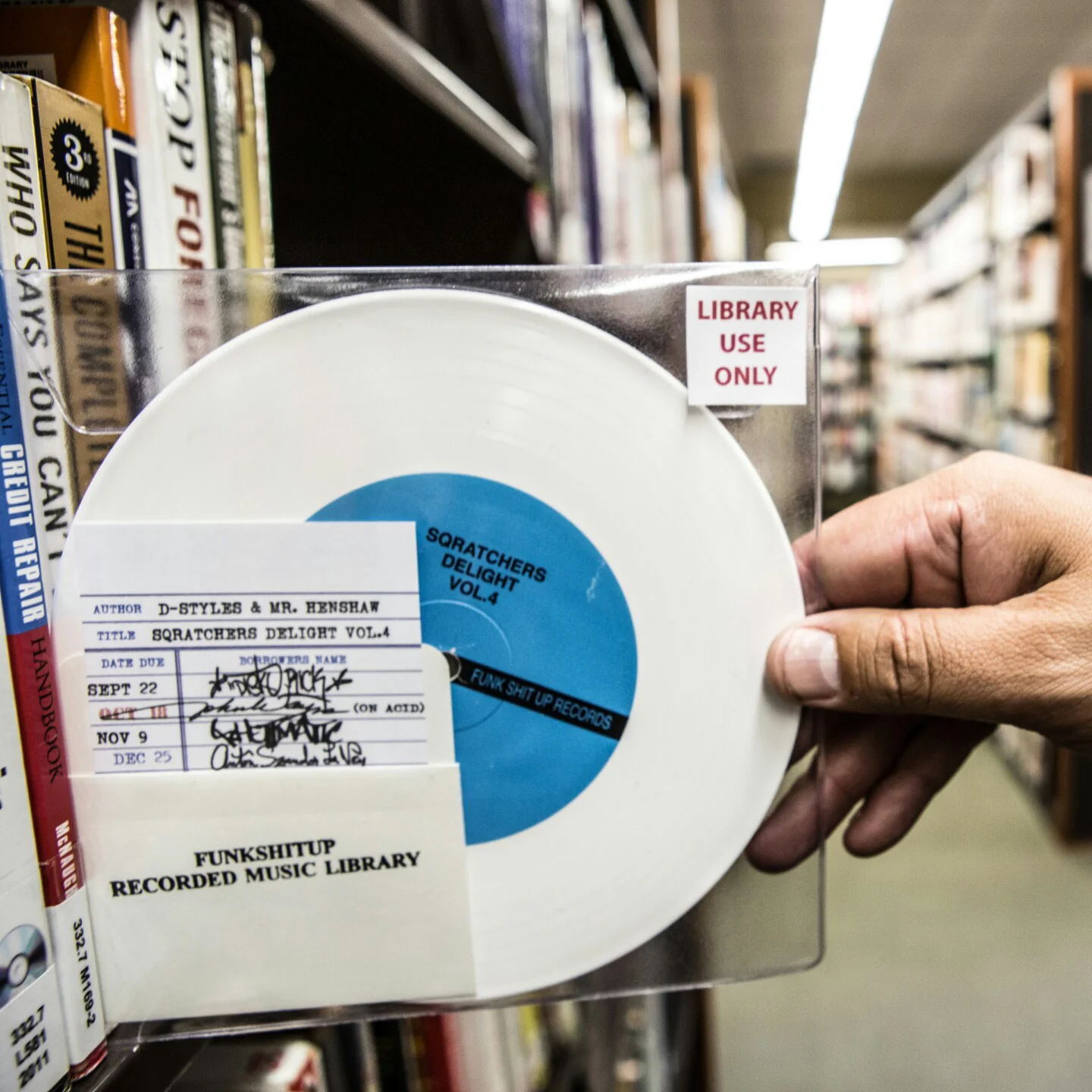 D-Styles & Mr. Henshaw: Sqratchers Delight Vol.4 (Colored Vinyl) Vinyl 7" - Image 3