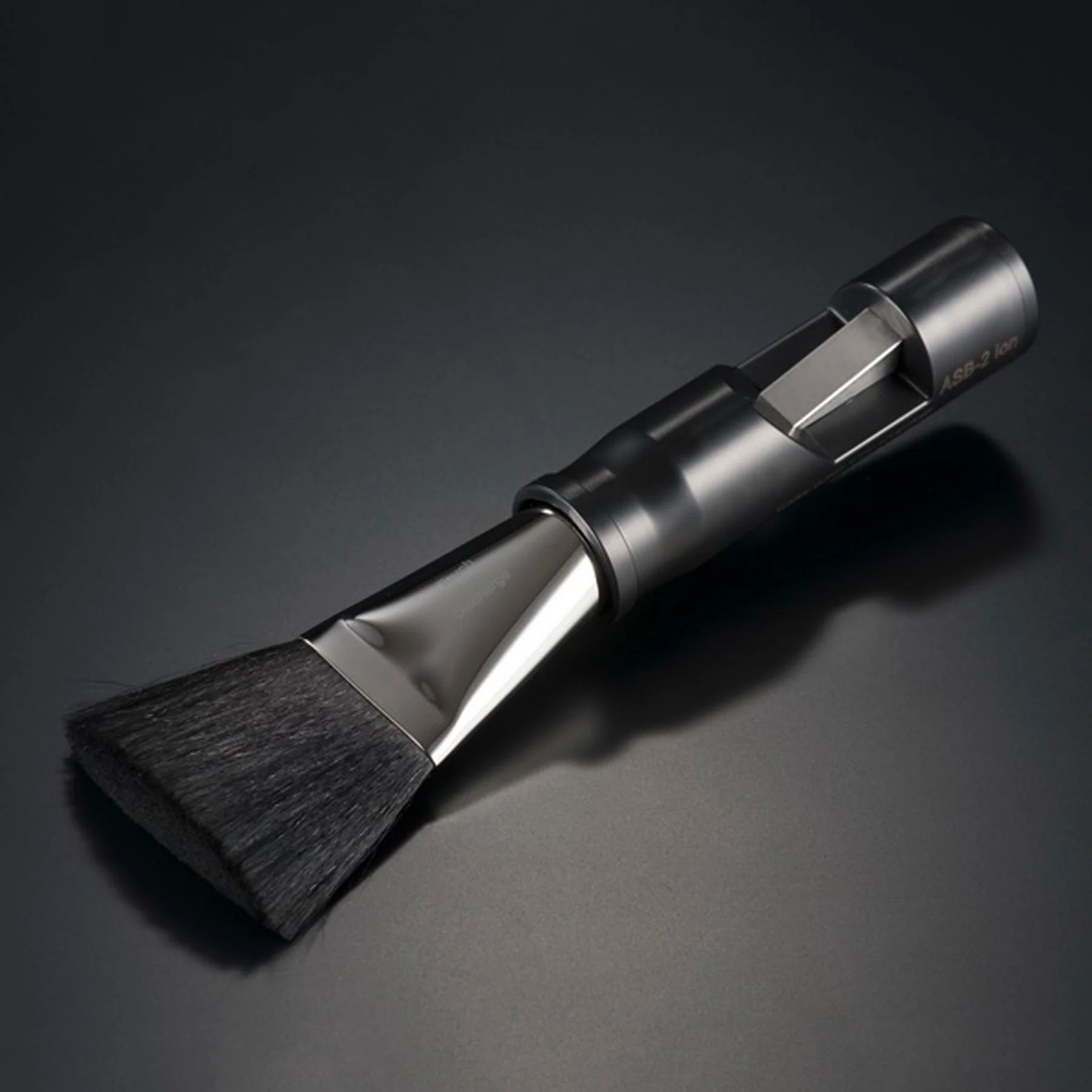 Furutech: ASB-2 Ion Antistatic Brush w/ Built-in Ionizer - Image 4