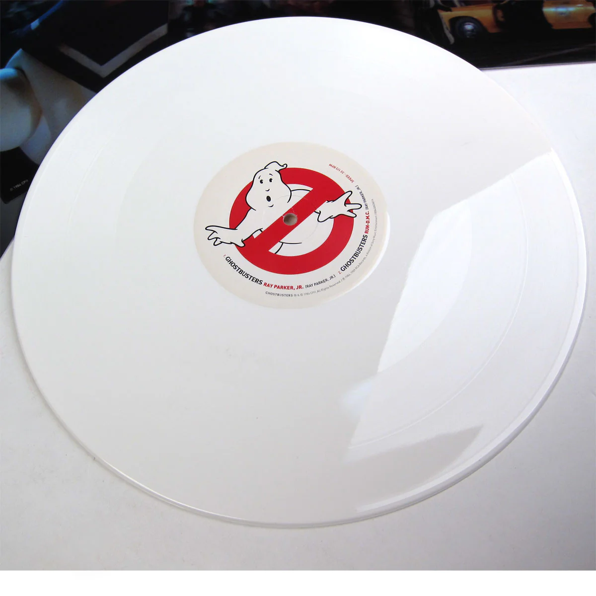 Ghostbusters: Ghostbusters Stay Puft Edition (Colored Vinyl) Vinyl 12" - Image 4