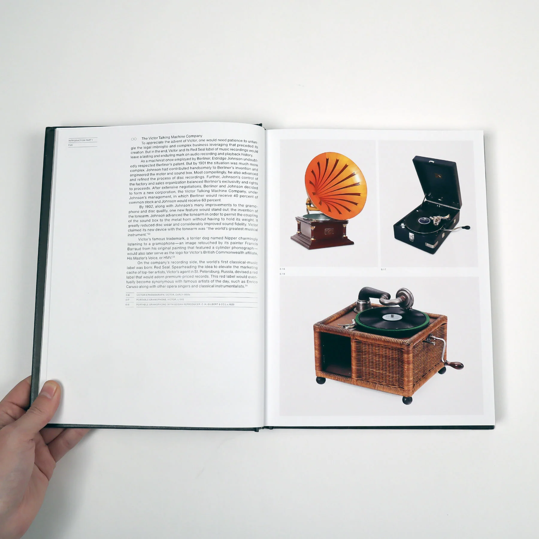 Gideon Schwartz: Revolution - The History of Turntable Design Book - Image 3