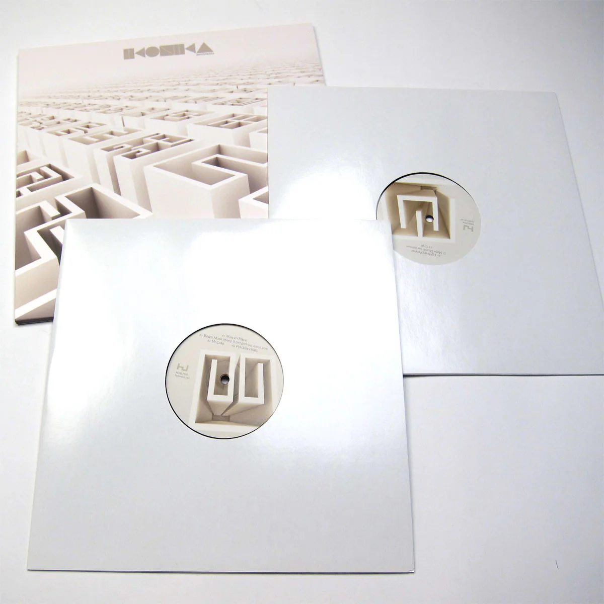 Ikonika: Aerotropolis Vinyl 2LP - Image 2