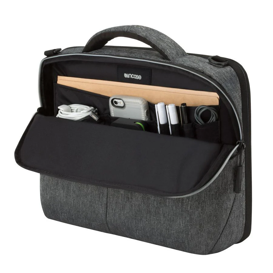 Incase: Reform 15" Brief w/ Tensaerlite - Black (CL60654) - Image 2
