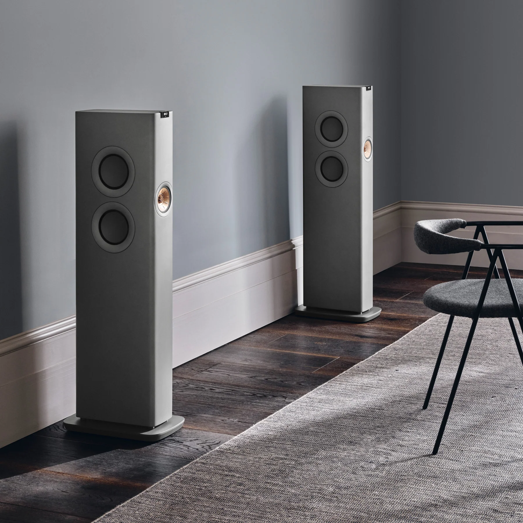 KEF: LS60 Wireless Floorstanding Powered Speakers - Pair - Image 6
