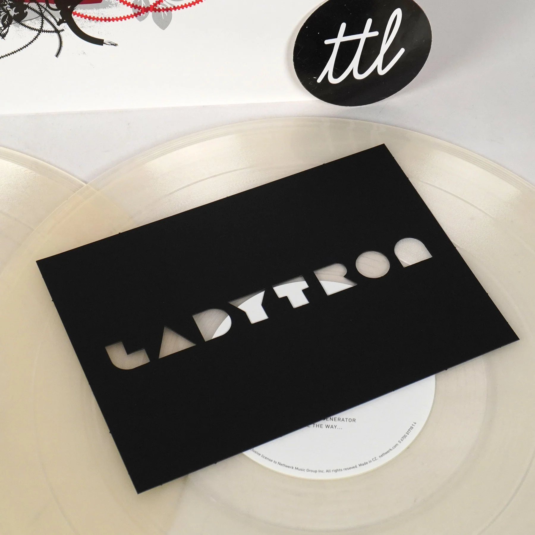 Ladytron: Witching Hour (Indie Exclusive Colored Vinyl) Vinyl 2LP - Image 3