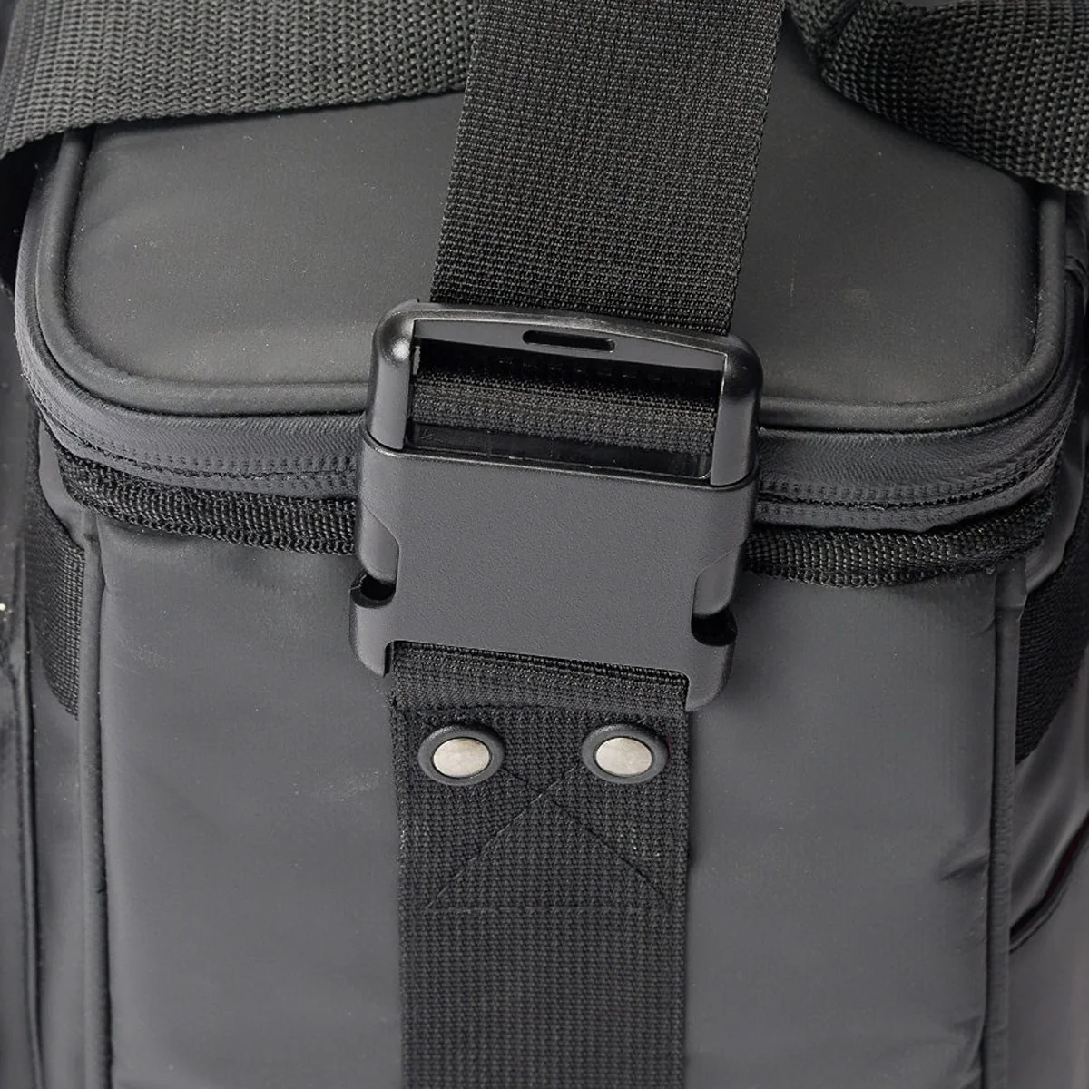 Magma: Riot LP Record Bag 50 DJ Bag (MGA44210) - Image 5