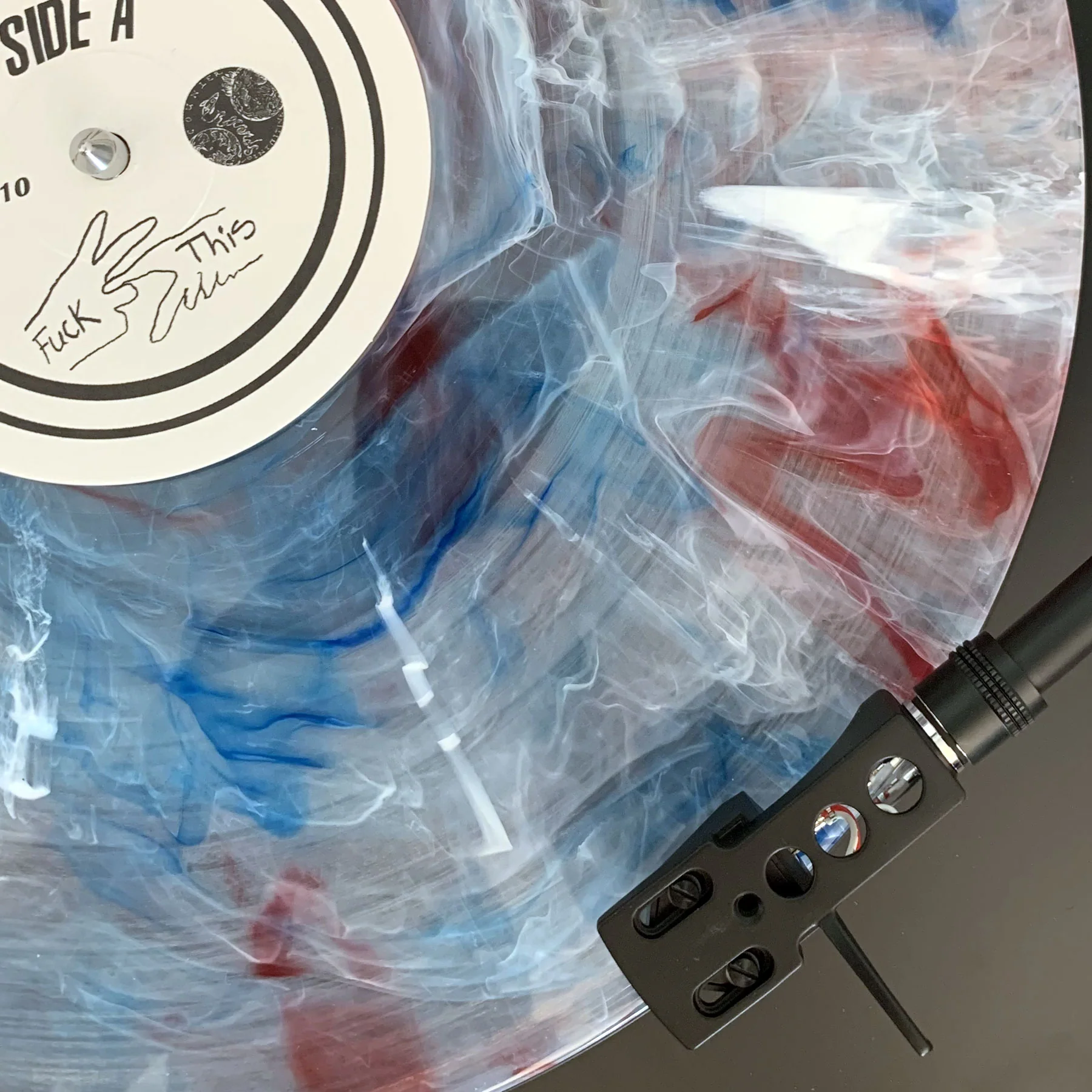 Mom Jeans: Best Buds (Colored Vinyl) Vinyl LP - Turntable Lab Exclusive - LIMIT 1 PER CUSTOMER - Image 5