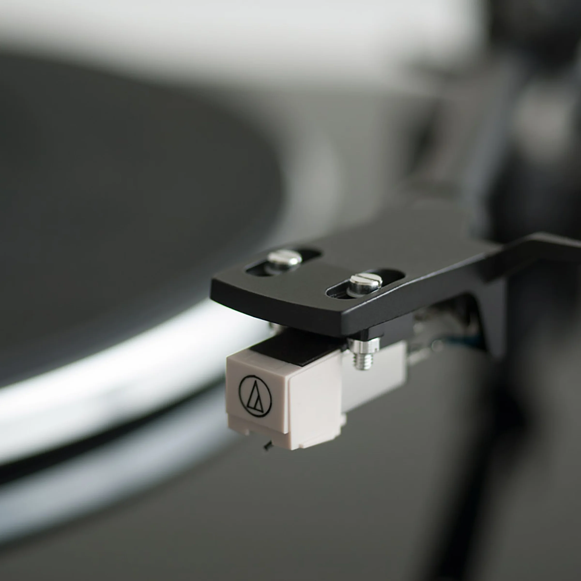 Music Hall: MMF 1.3 Turntable - Black - Image 2