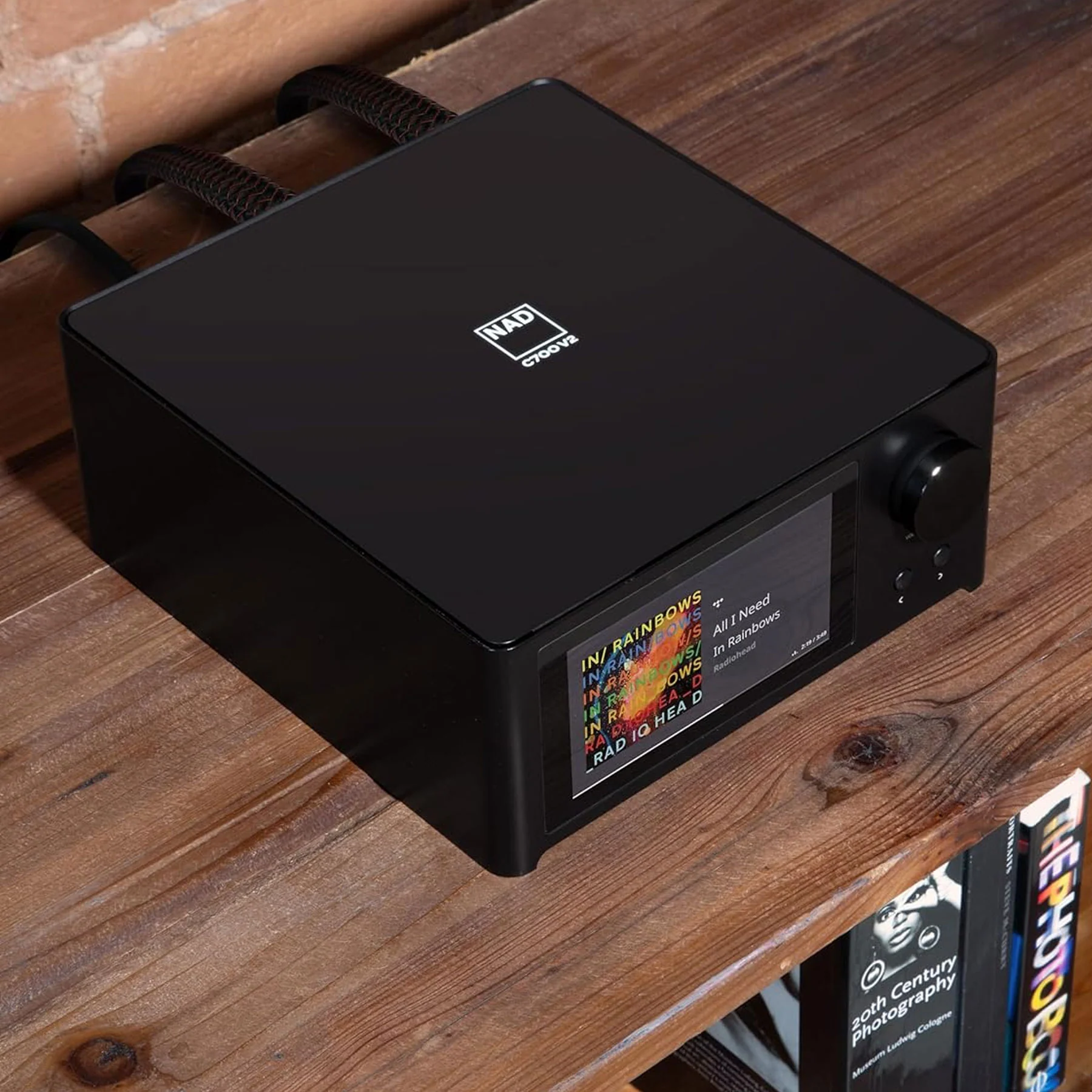 NAD: C 700 V2 Streaming Integrated Amplifier - Image 6