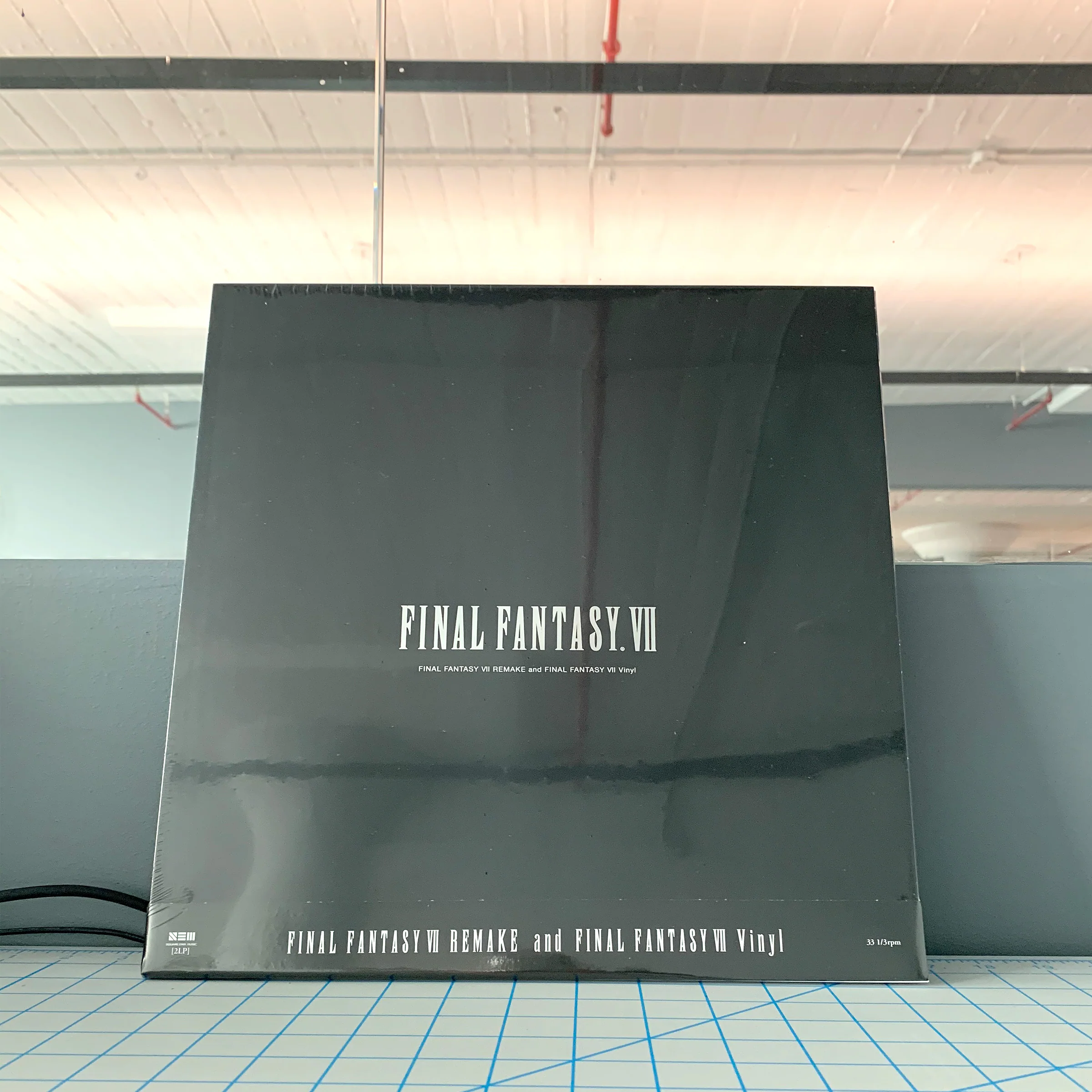 Nobuo Uematsu: Final Fantasy VII Soundtrack (180g, Pic Disc) Vinyl 2LP - Image 2