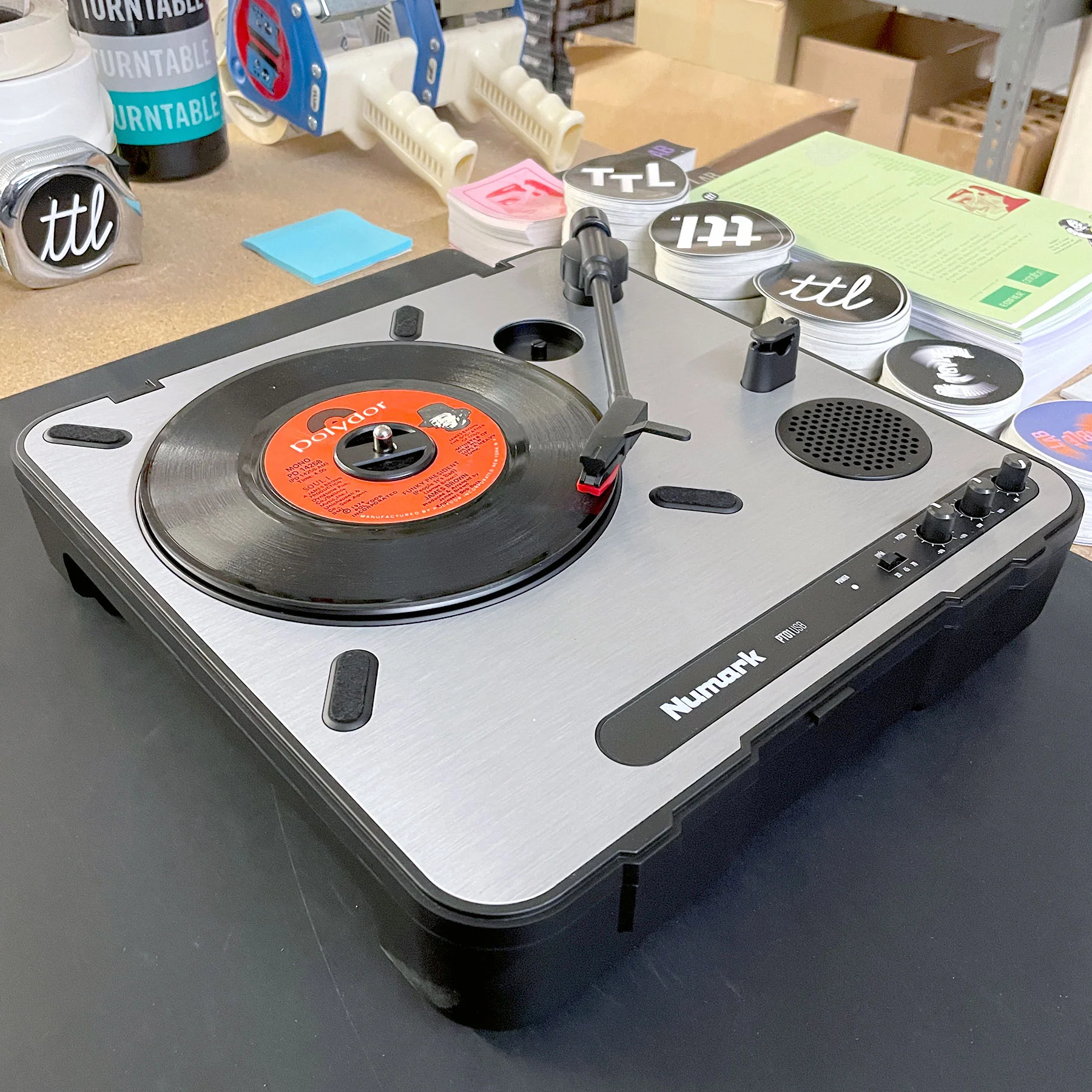 Numark: PT01 USB Portable Turntable - Image 9