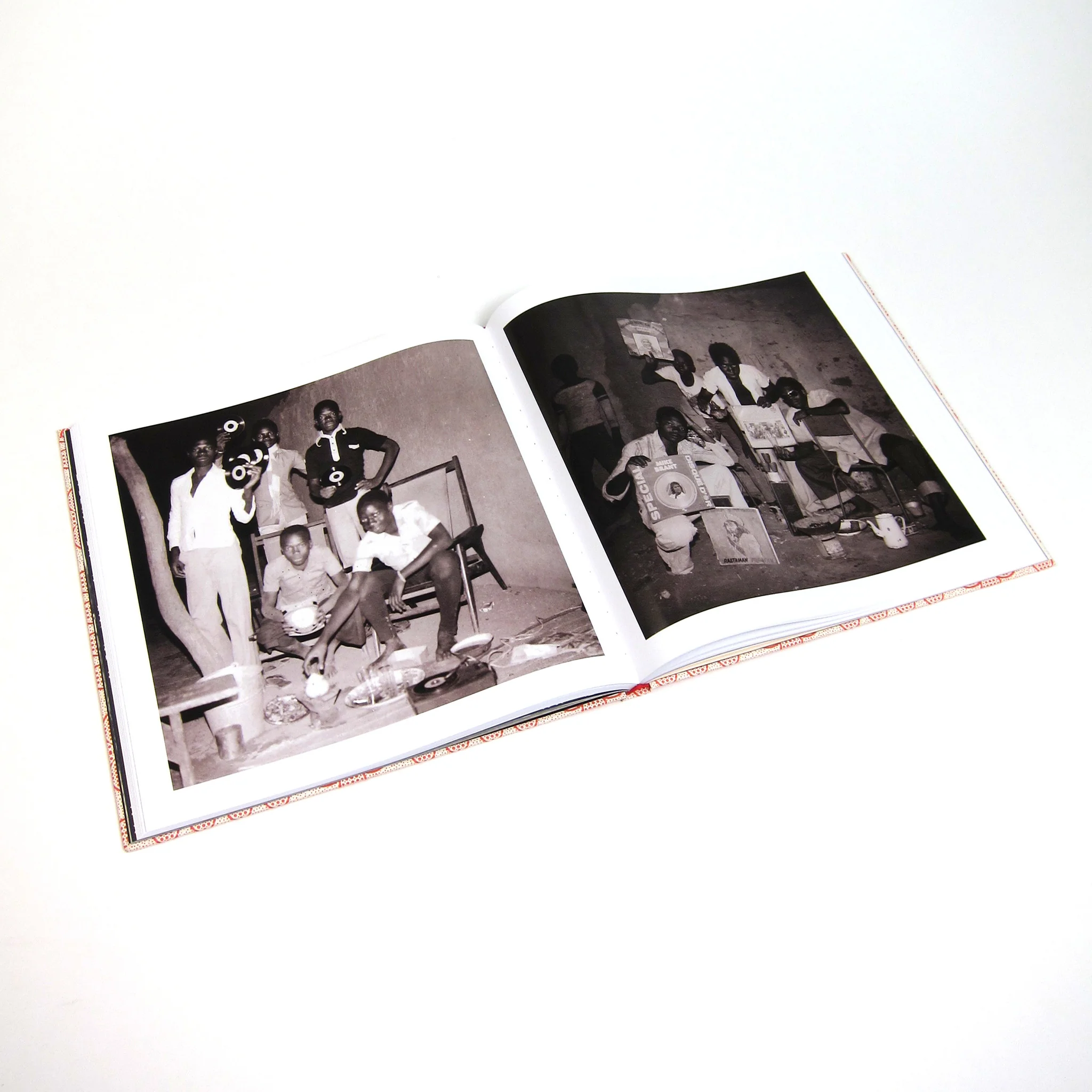 Numero Group: Bobo Yeye - Belle Epoque In Upper Volta Vinyl 3LP Boxset - Image 4
