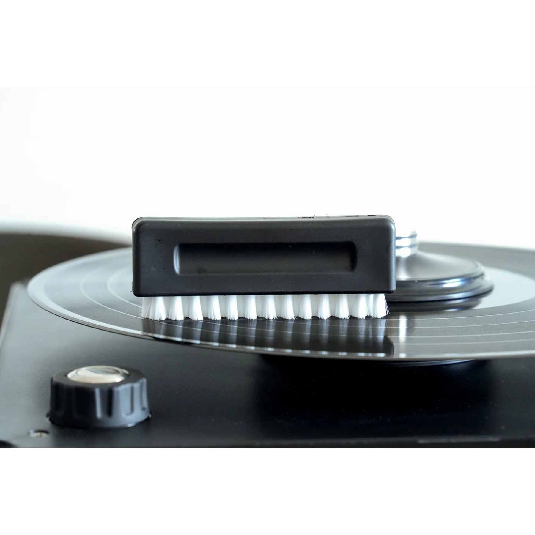 Okki Nokki: ONE DV Record Cleaning Machine - Image 6