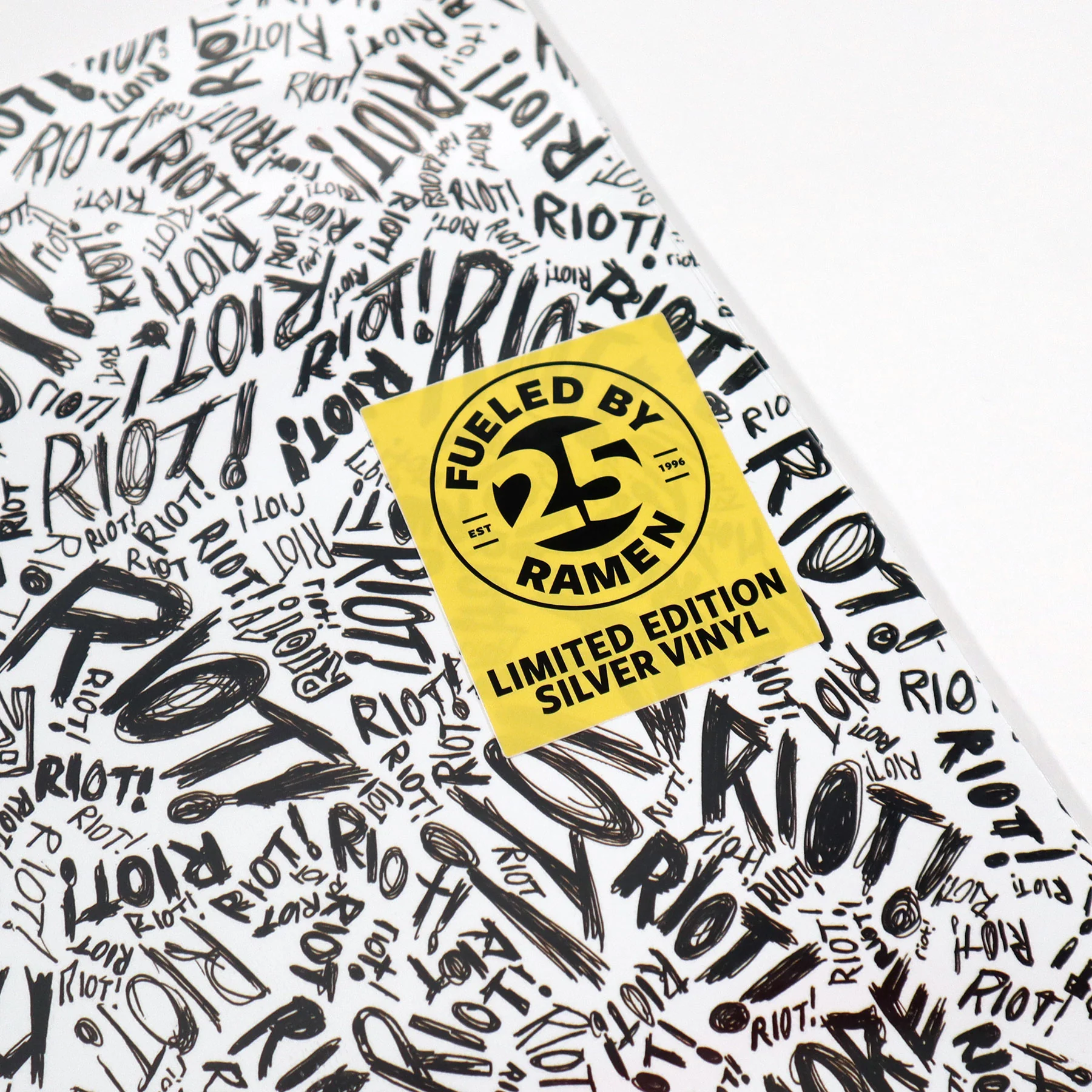 Paramore: Riot! (Colored Vinyl) Vinyl LP - Image 4