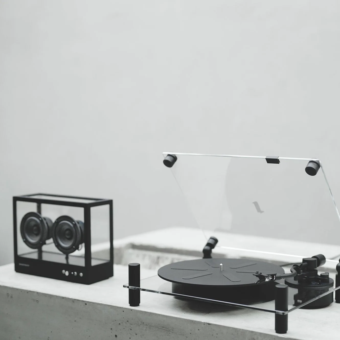 Transparent: Transparent Speaker - Small / Black (STS-B) - Image 6