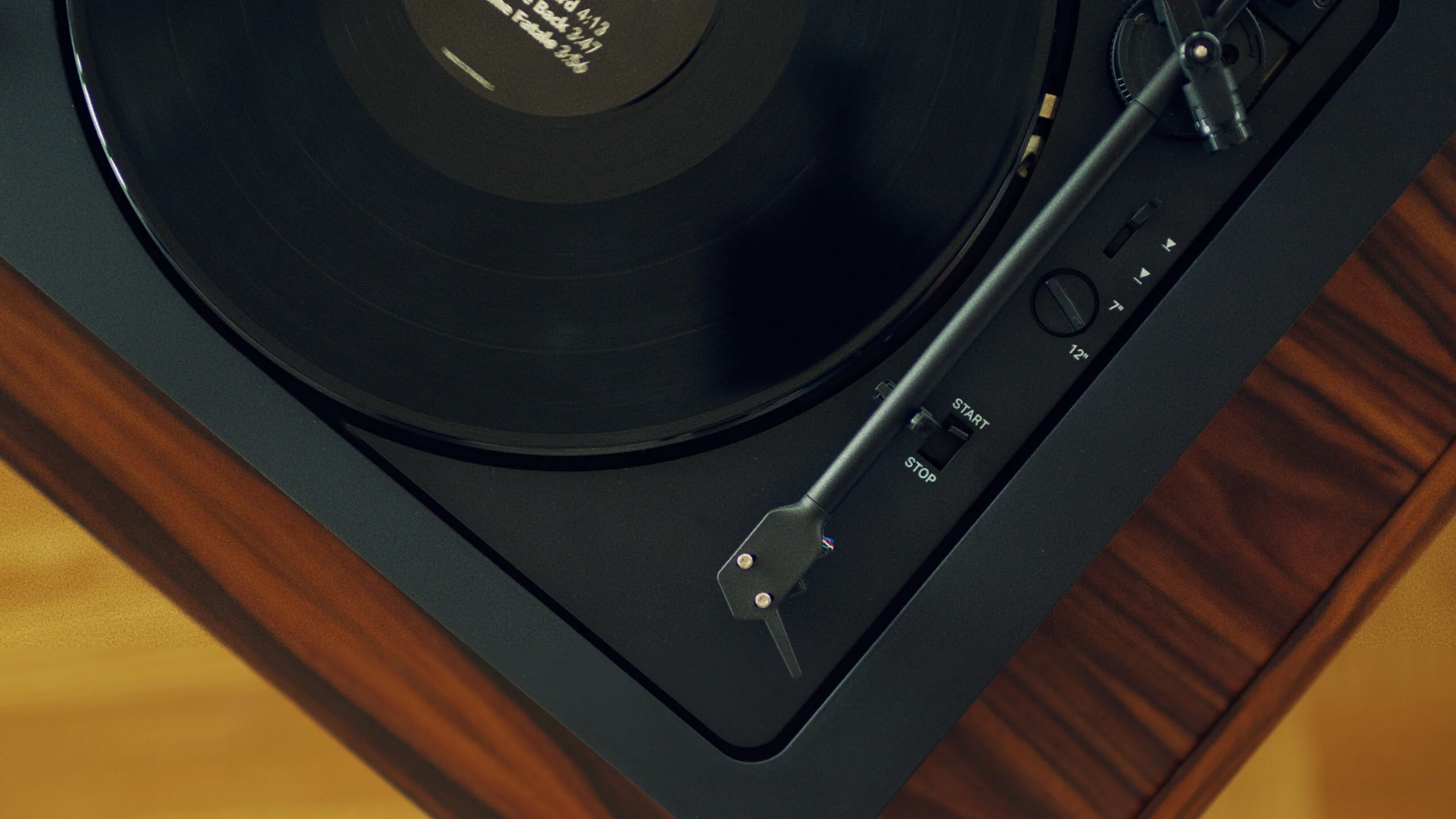 Pro-Ject: Automat A2 Automatic Turntable - Image 5