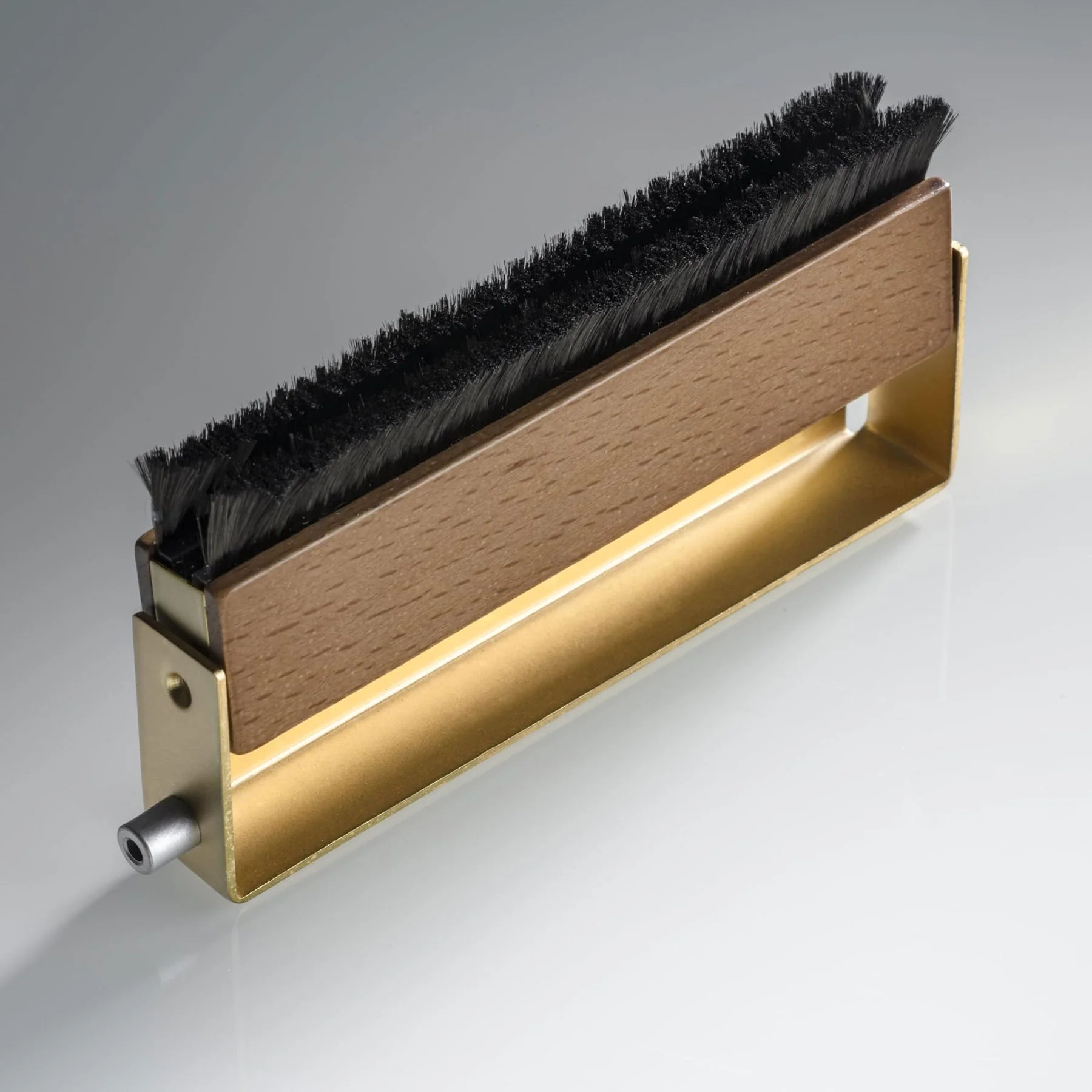 Pro-Ject: Brush It Premium Grounded Record Cleaning Brush - Image 3