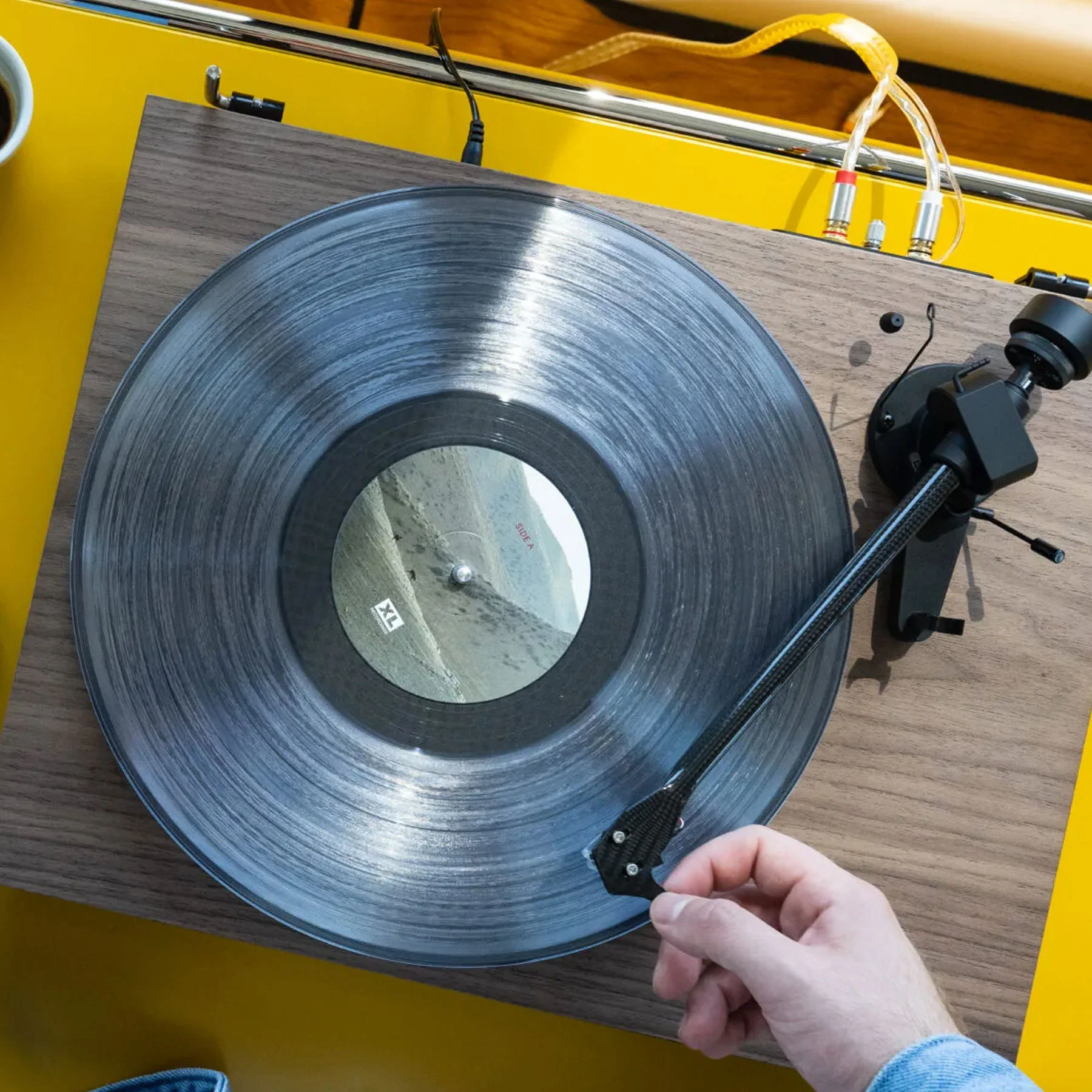 Pro-Ject: Debut EVO 2 Turntable - Image 13