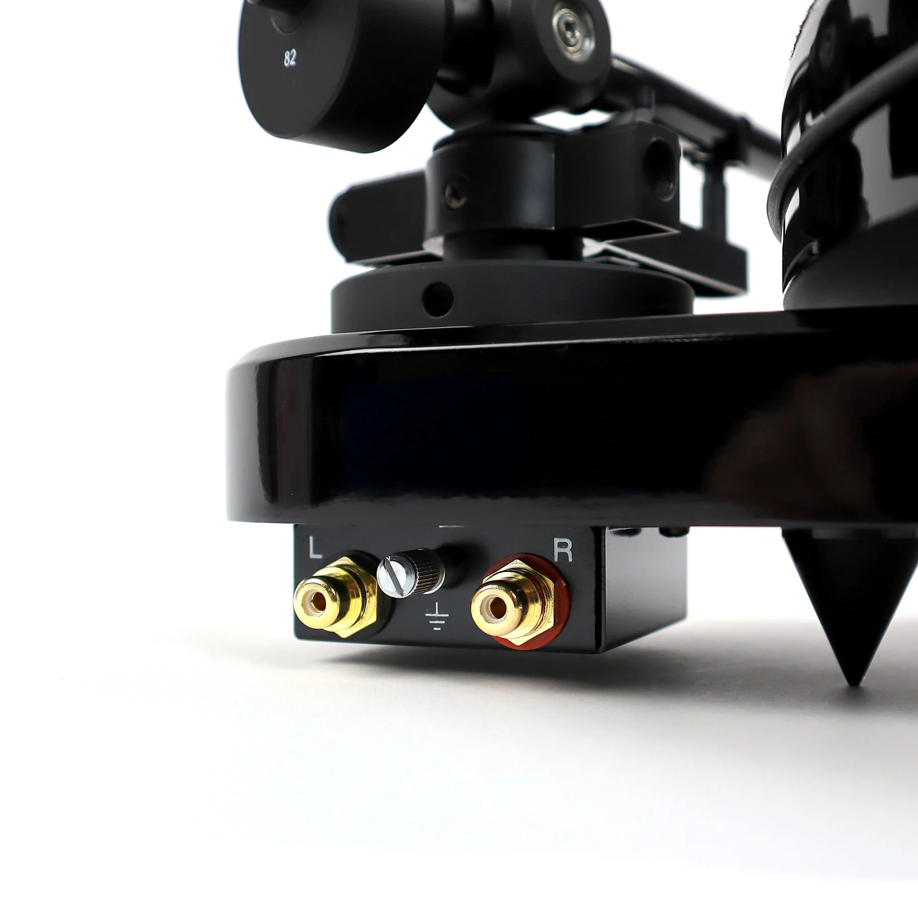 Pro-Ject: RPM 1 Carbon Turntable - Gloss Black (RPM1) - Image 6
