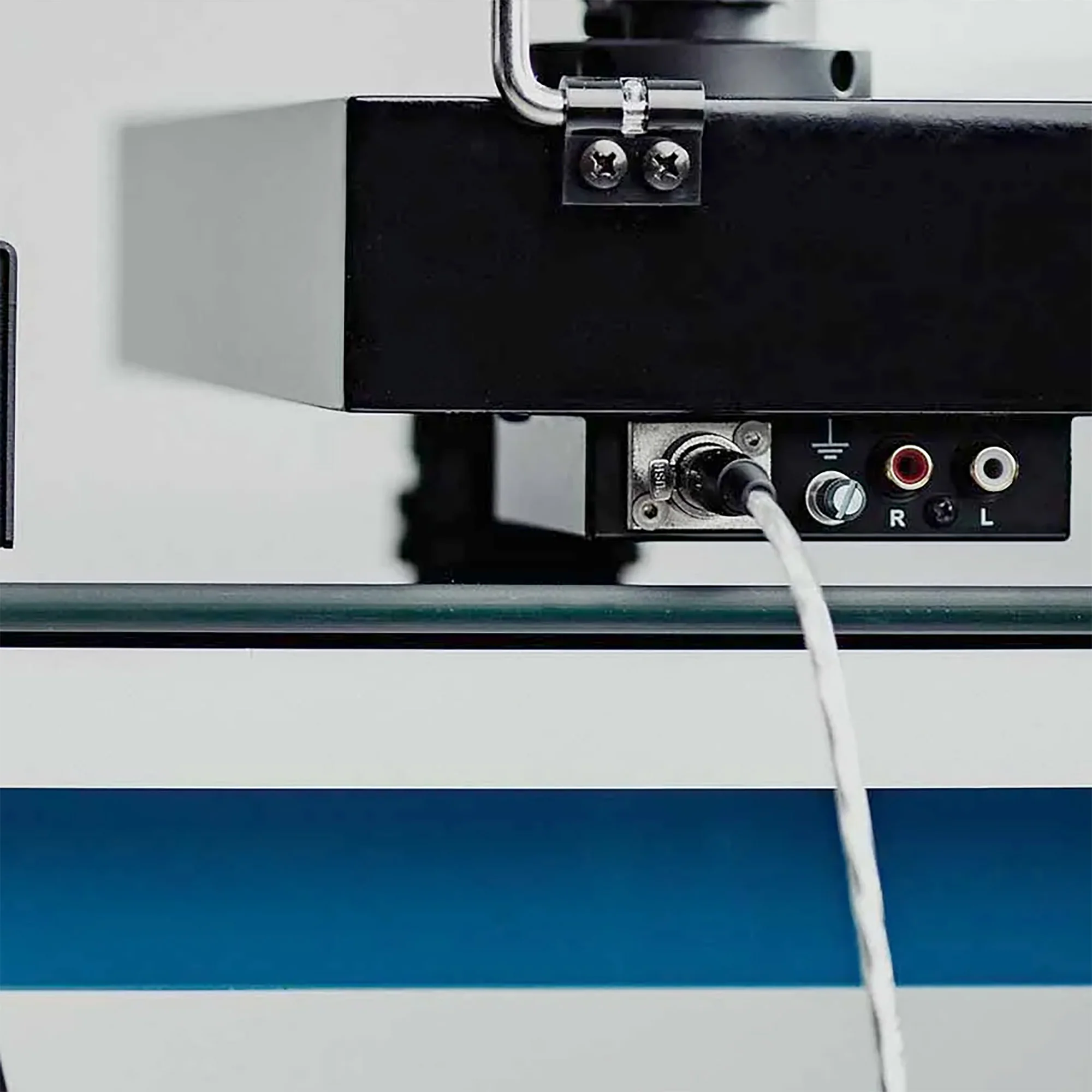 Pro-Ject: X2 B Balanced Turntable - Image 11