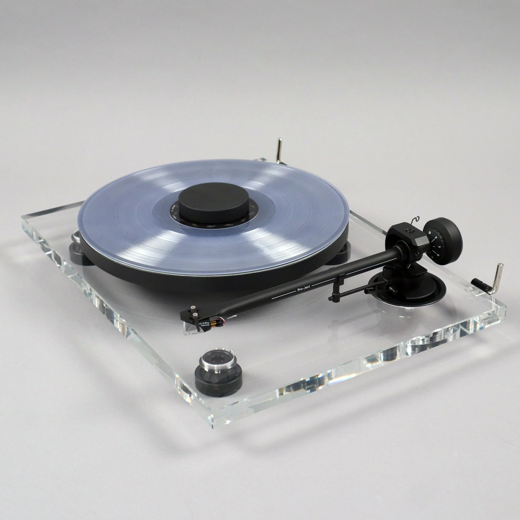 Pro-Ject: XA B Balanced Acrylic Turntable - Image 10