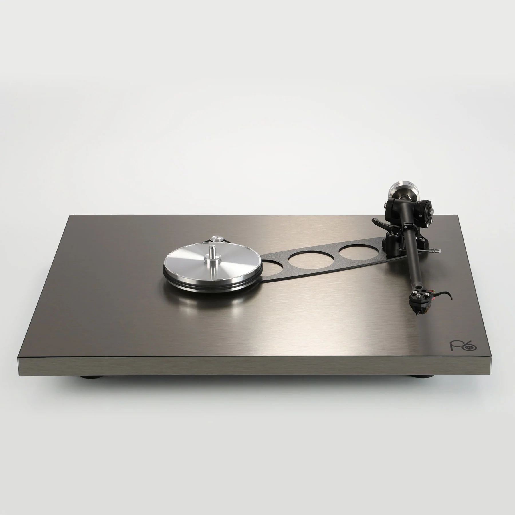 Rega: Planar 6 RS Turntable w/ ND9 Cartridge - Aluminum - PRE-ORDER - Image 7