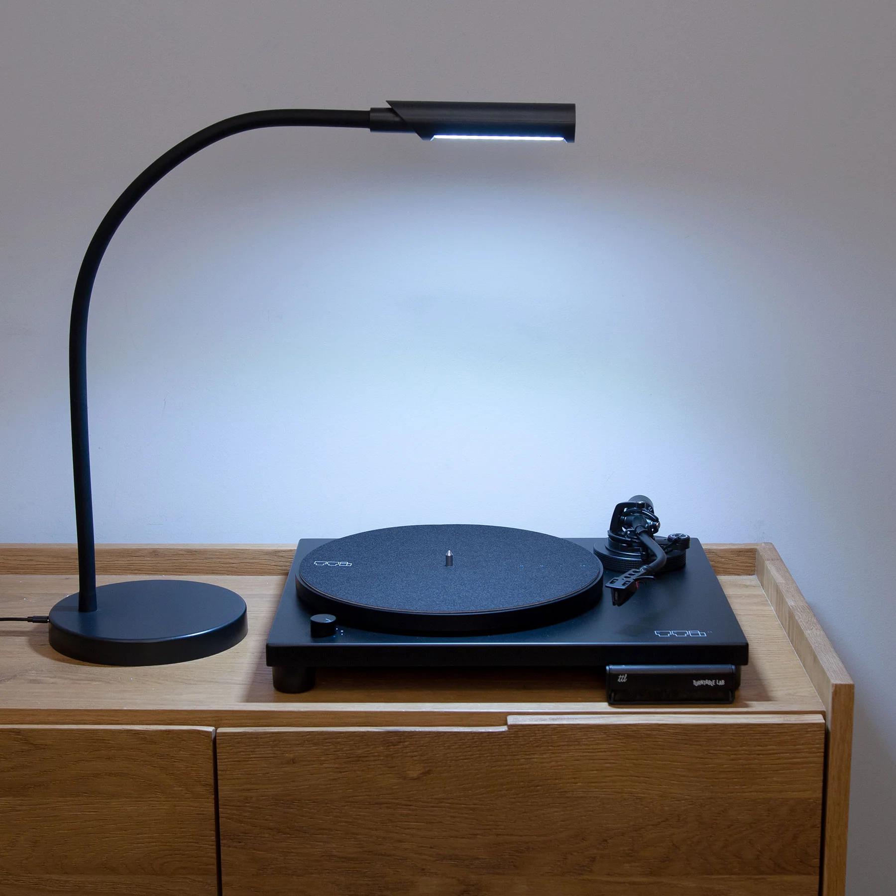 Reliable Corp.: UberLight Flex Turntable Lamp - Black / Tabletop Model - Image 3