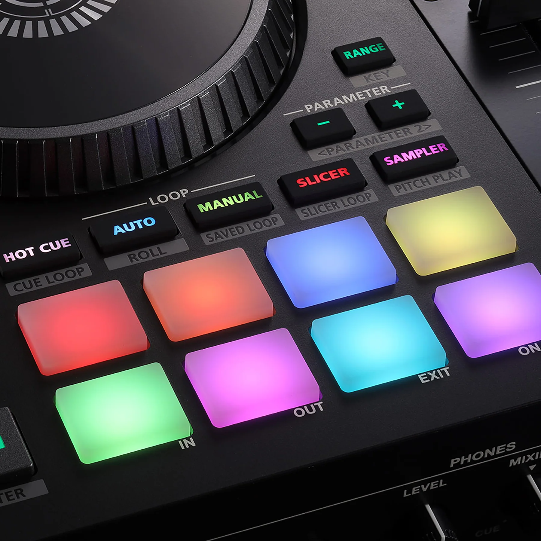 Roland: DJ-707M DJ Controller (Serato) - Image 6