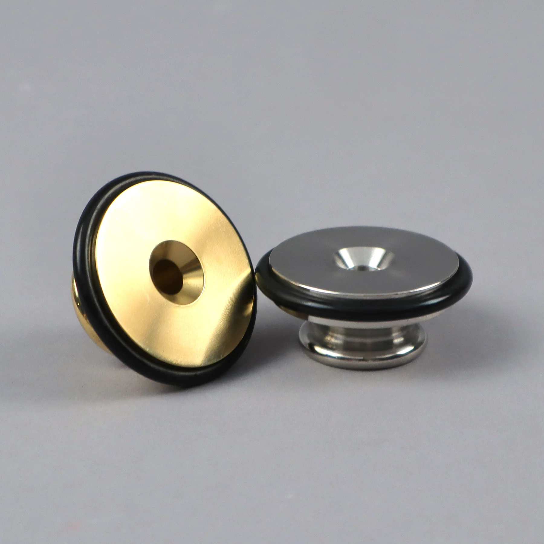Sure Shot: 45 Record Adaptor / Stabilizer (110g) - Turntable Lab Edition - Image 4