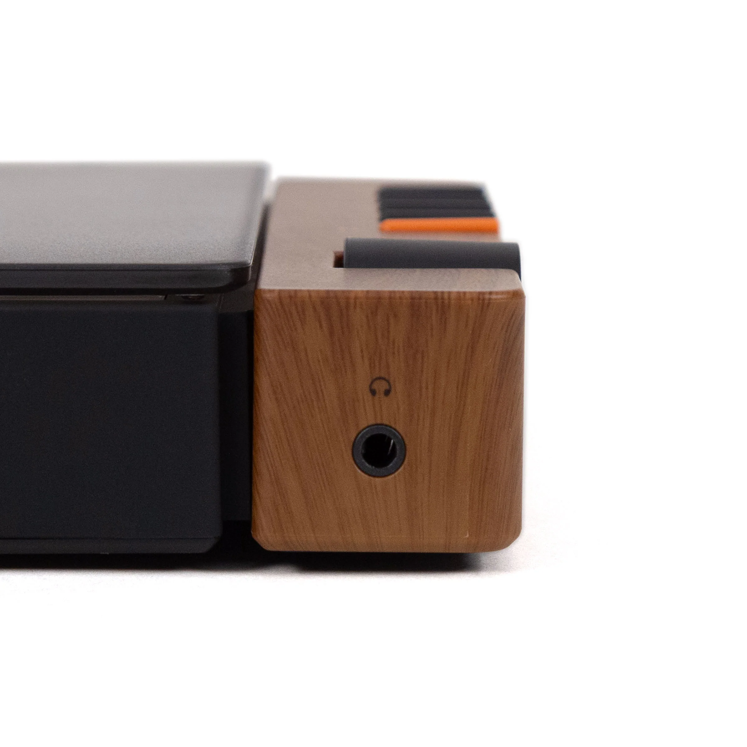 Syitren: R300 Portable Bluetooth CD Player - Image 9