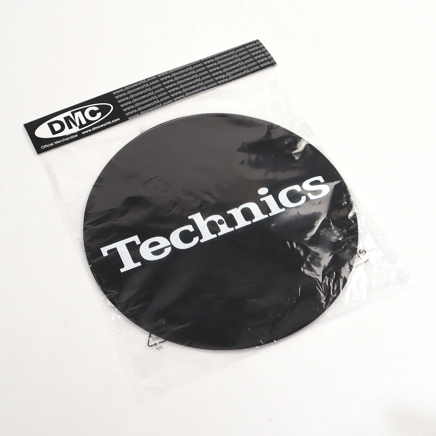 Technics: Official Classic Slipmats - Black/White / Pair - Image 4
