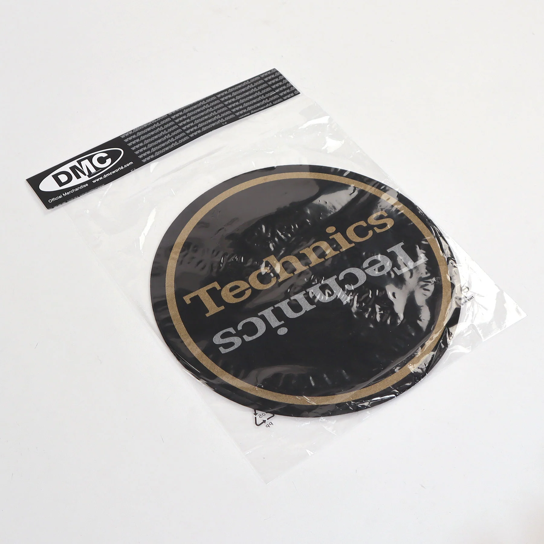 Technics: Limited Edition Champion Slipmats - Gold / Pair - Image 3