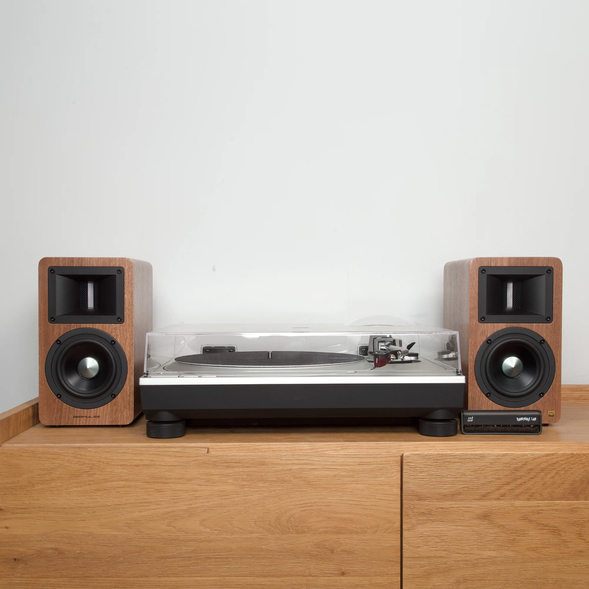 Technics: SL-1500C / Edifier Airpulse / Turntable Package - Image 3
