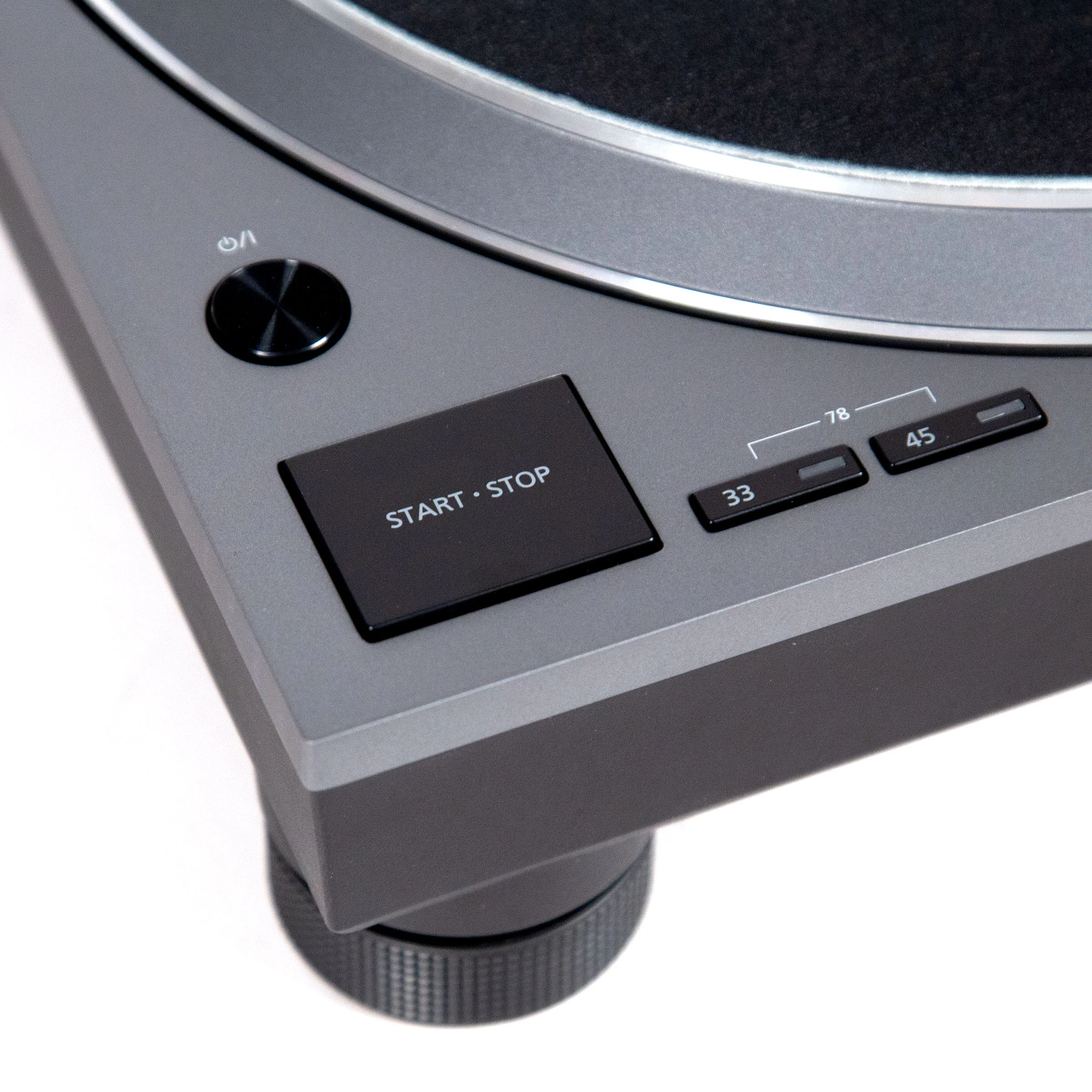 Technics: SL-1500CS Direct Drive Turntable - Metallic Grey - Image 3