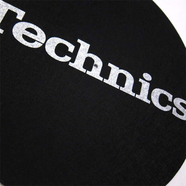 Technics: Slipmats - Black / Silver (Pair) - Image 2