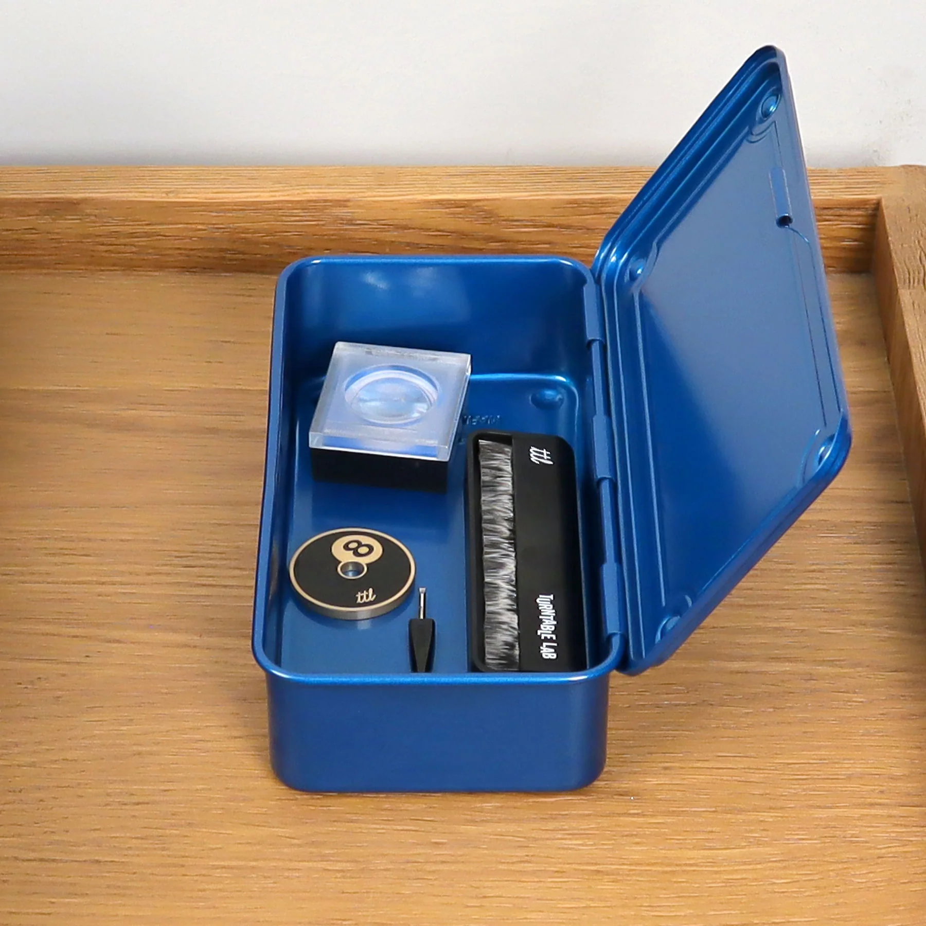 Toyo: T-190 Stackable Steel Accessories Box - Image 3