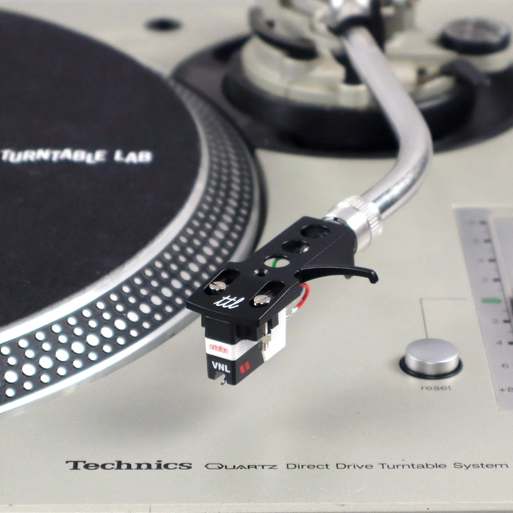 Turntable Lab: Cursivo Headshell Pre-Mounted for DJing - Image 2