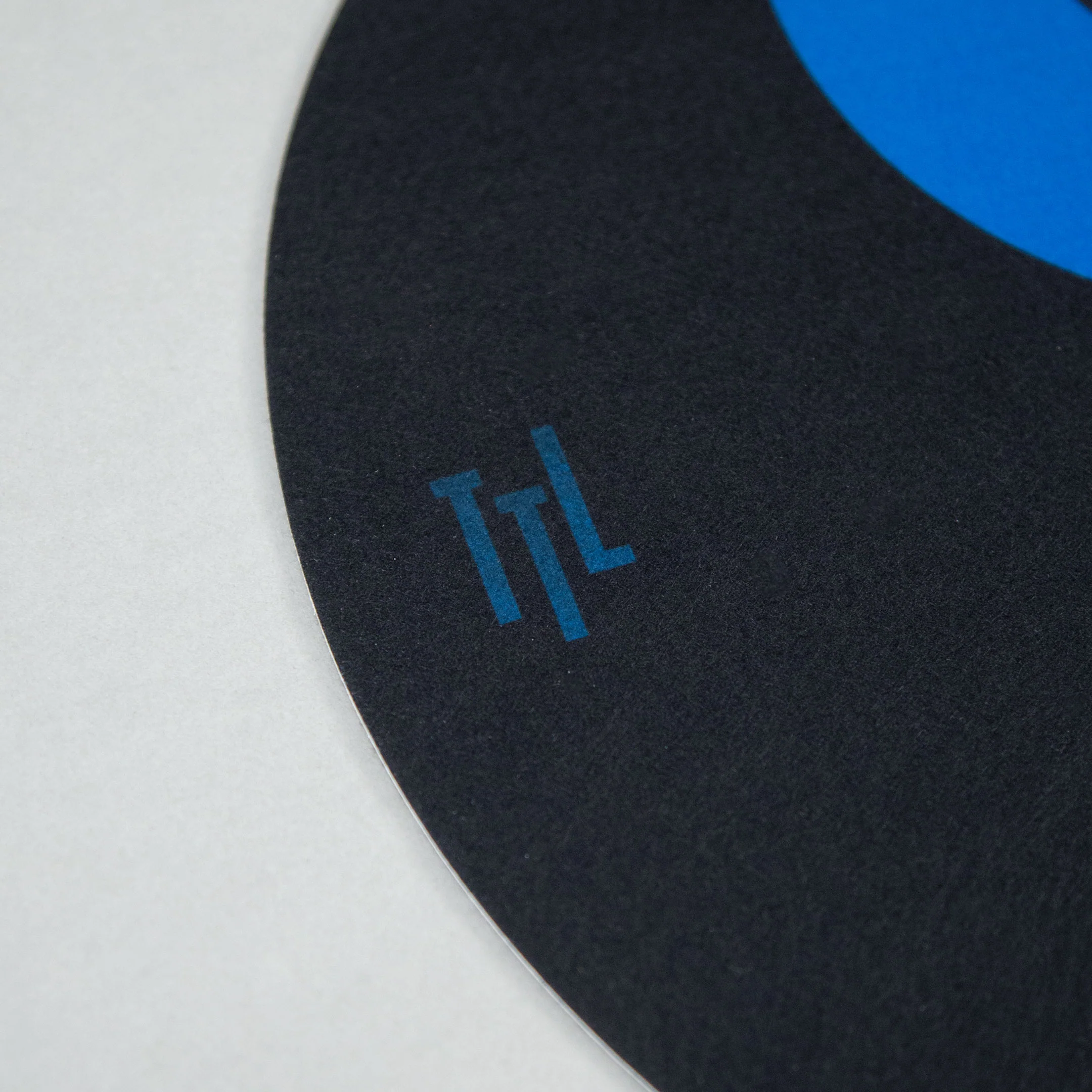 Turntable Lab: Dr. Suzuki Record Mat - Dark Mode - Image 4